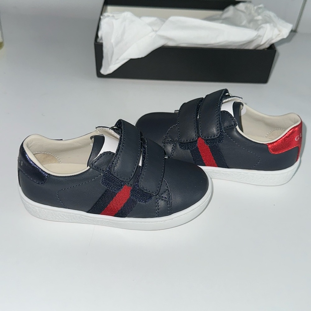 Gucci shoes, size 22/US size 6, navy blue and red